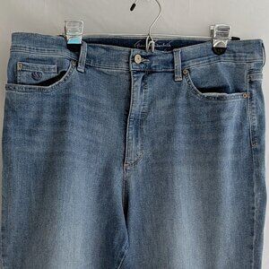 Gloria Vanderbilt Amanda High Rise Capri Jeans Blue Size 18 $16.00